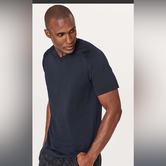 Lululemon Metal Vent Tech Short Sleeve V Neck - Picture 9 of 11